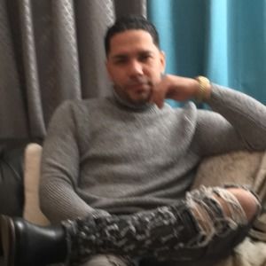 Meet your Posher, Elvin